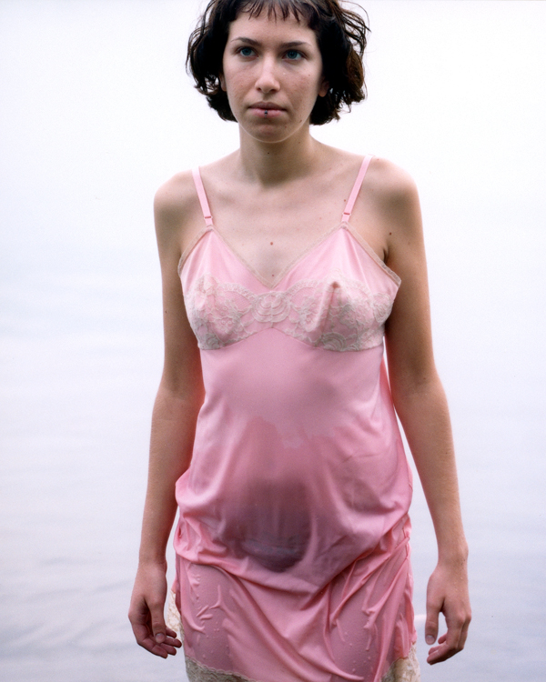 Marisa Portolese, from the series, Belle de jour, 22 color prints 2001: Naomi, 76 x 102 cm. © Marisa Portolese