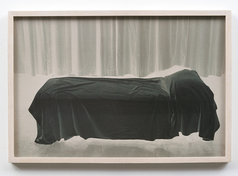 Sorel Cohen, The Bed of Want, 1992, 4 épreuves couleur, 36 x 50cm, collection du Musée d'art de Joliette. © Sorel Cohen/SODRAC (2010)