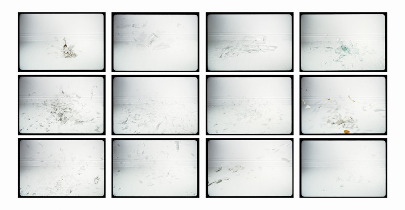 Chutes (Éclats), 2003, impression numérique, 66.5 x 46 x 12 cm. © Gwenaël Bélanger