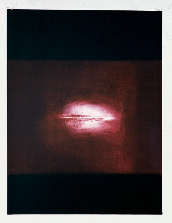 Paul Lacroix, Sans titre (détail), 2002, photogramme sur papier baryté retouché avec graphite, 114 x 105 cm; Sans titre, 1978-2000, photographie avec dessin, 133 x 76 cm. © Paul Lacroix