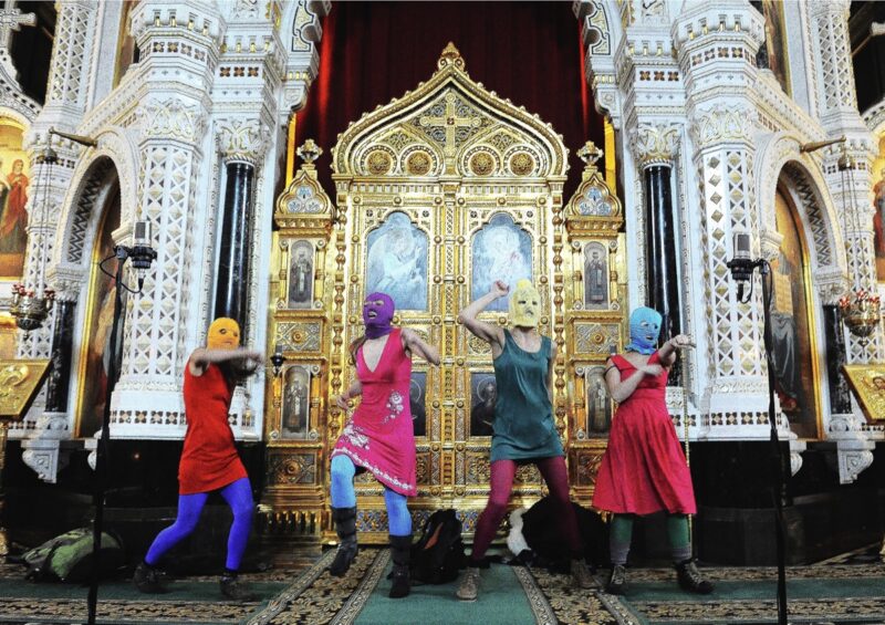 Pussy Riot, from the action / de l’action Punk Prayer, Cathedral of Christ the Savior, Moscow / cathédrale du Christ-Sauveur, Moscou, 2012, photo : Mitya Aleshkovsky